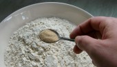 sesame_topped_white_bread_recipe_flour_yeast_salt
